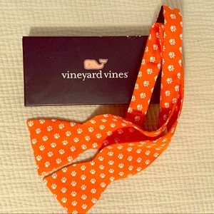 New in box Clemson Tigers Vineyard Vines Bow Tie.